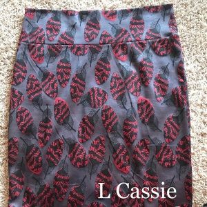 LulaRoe Cassie Pencil Skirt